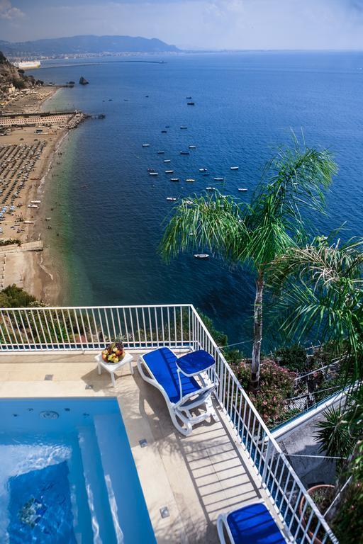 Hotel Voce Del Mare Vietri Exterior foto